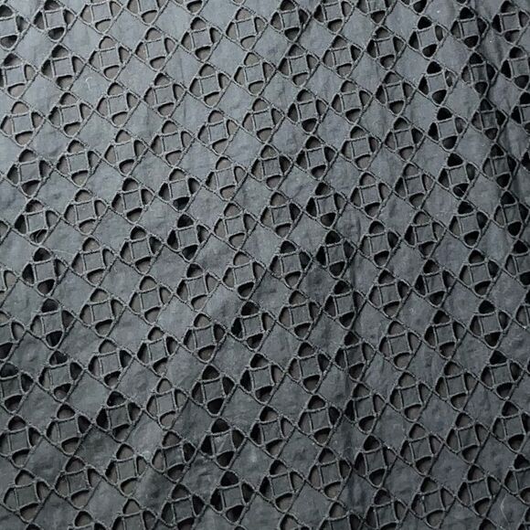 Athleta Dunes Eyelet Lace Tank Top Tie Back Black Size Medium EUC - Picture 4 of 9